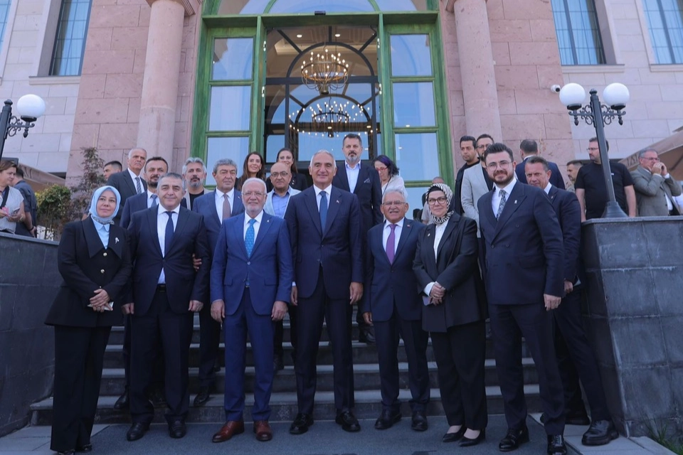 Kayseri Büyükşehir 'Türk dünyası başkentliği'ne aday 