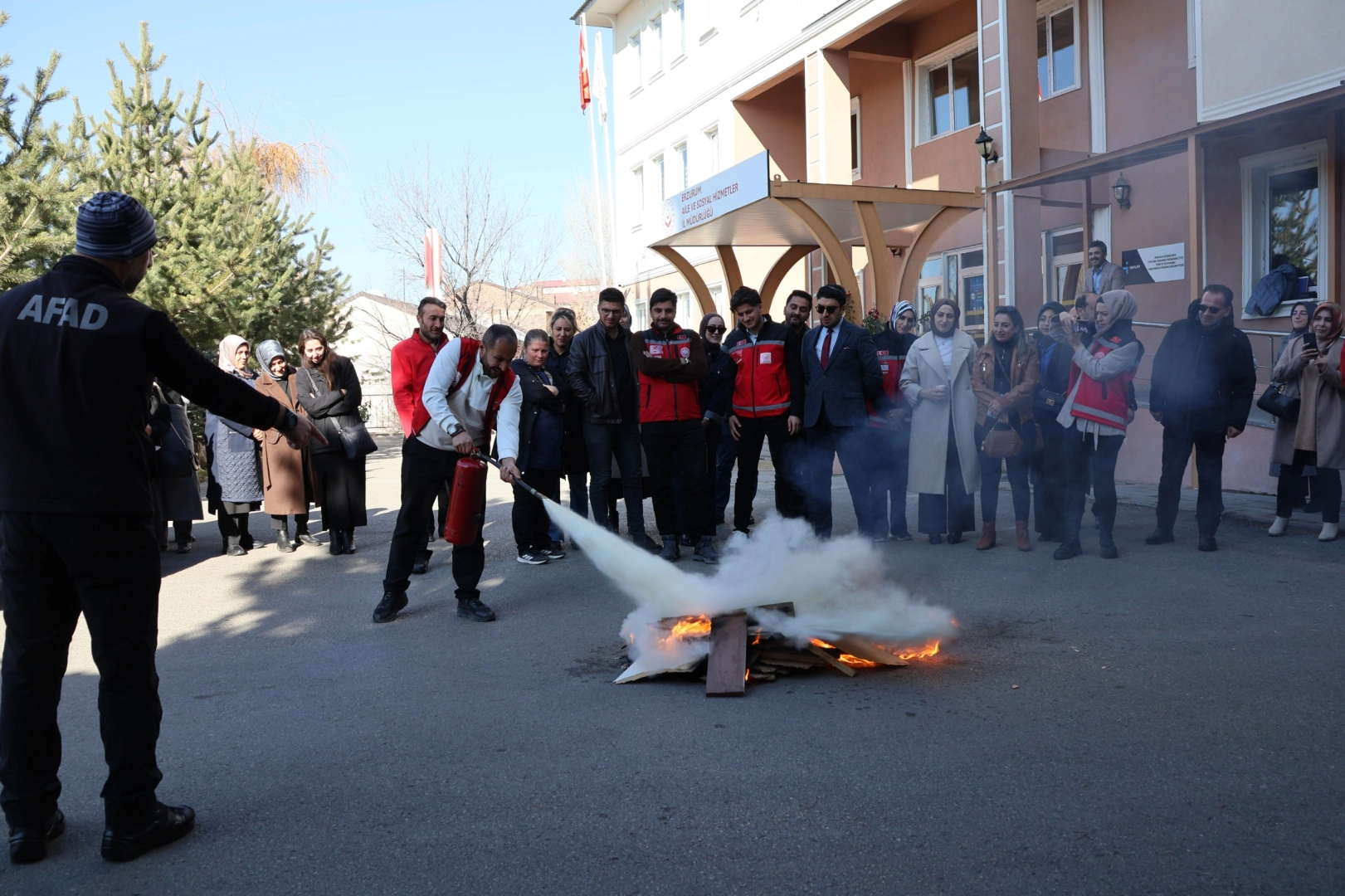 Erzurum'da Aile ve Sosyal Hizmetler'den farkındalıklı tatbikat 