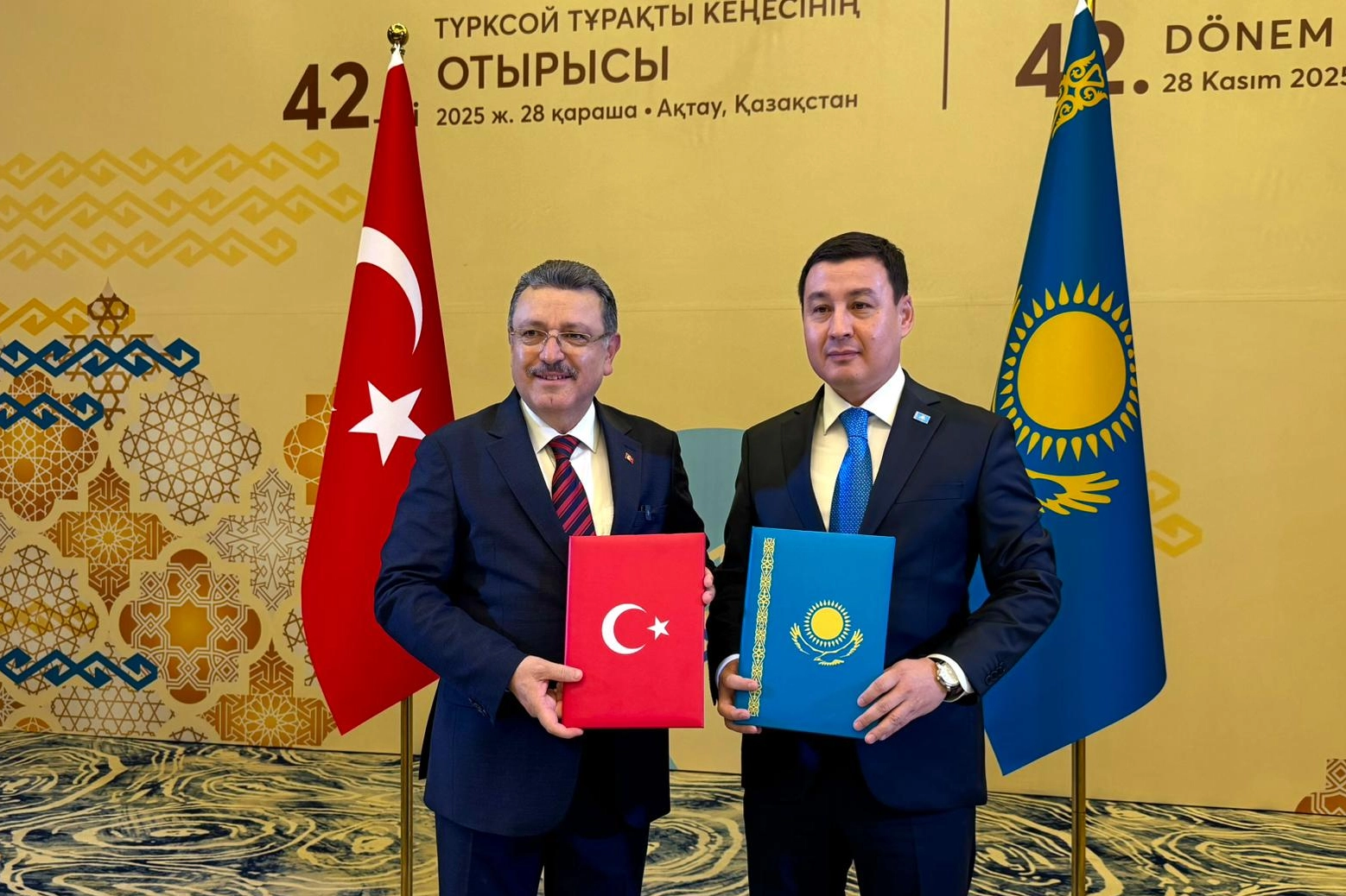 Trabzon'un yeni kardeş şehri Aktau oldu 