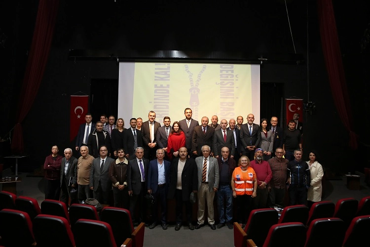 Ankara Kent Konseyi'nden 'şeridinde kal' çalıştayı 