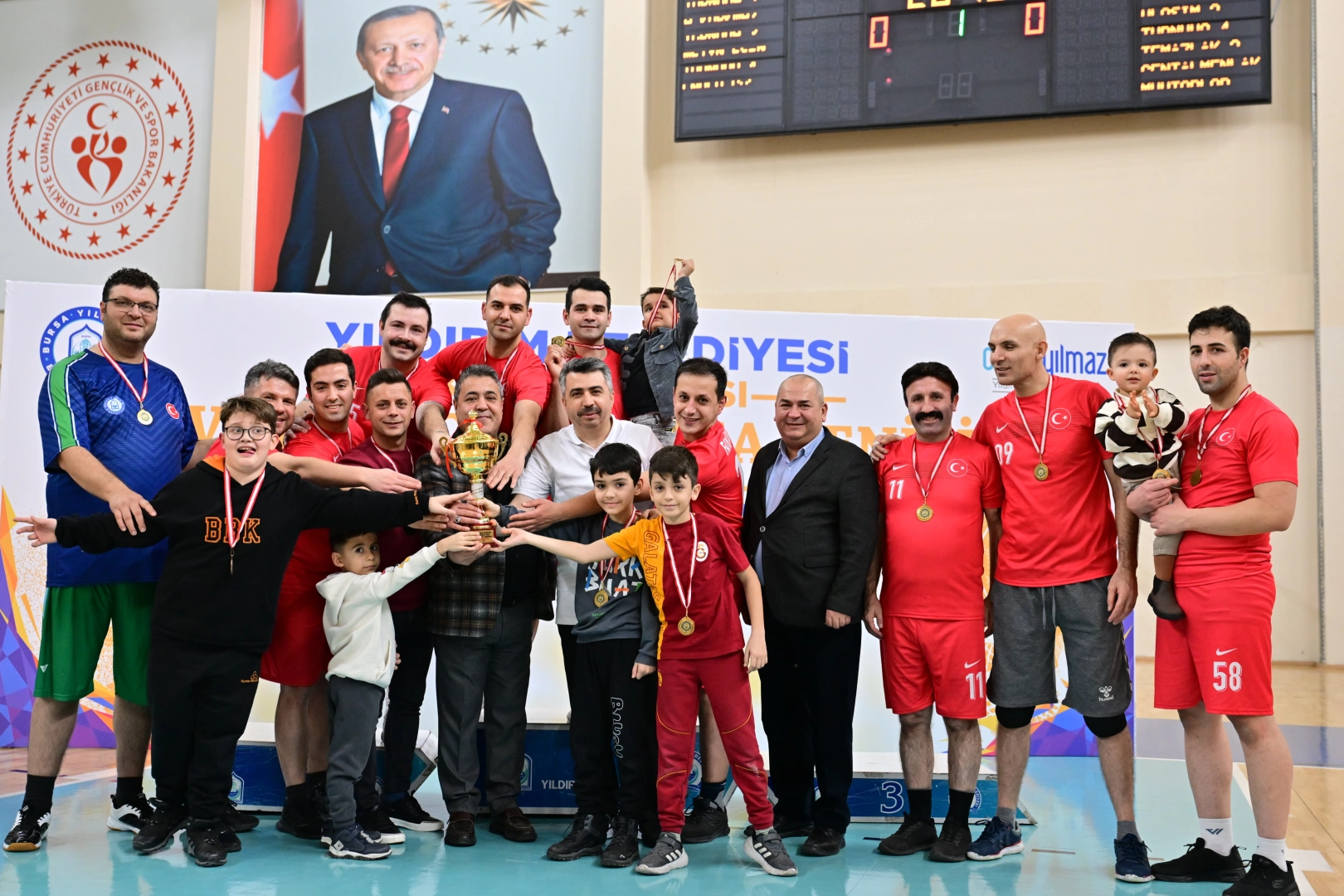Bursa Yıldırım’da voleybol heyecanı 