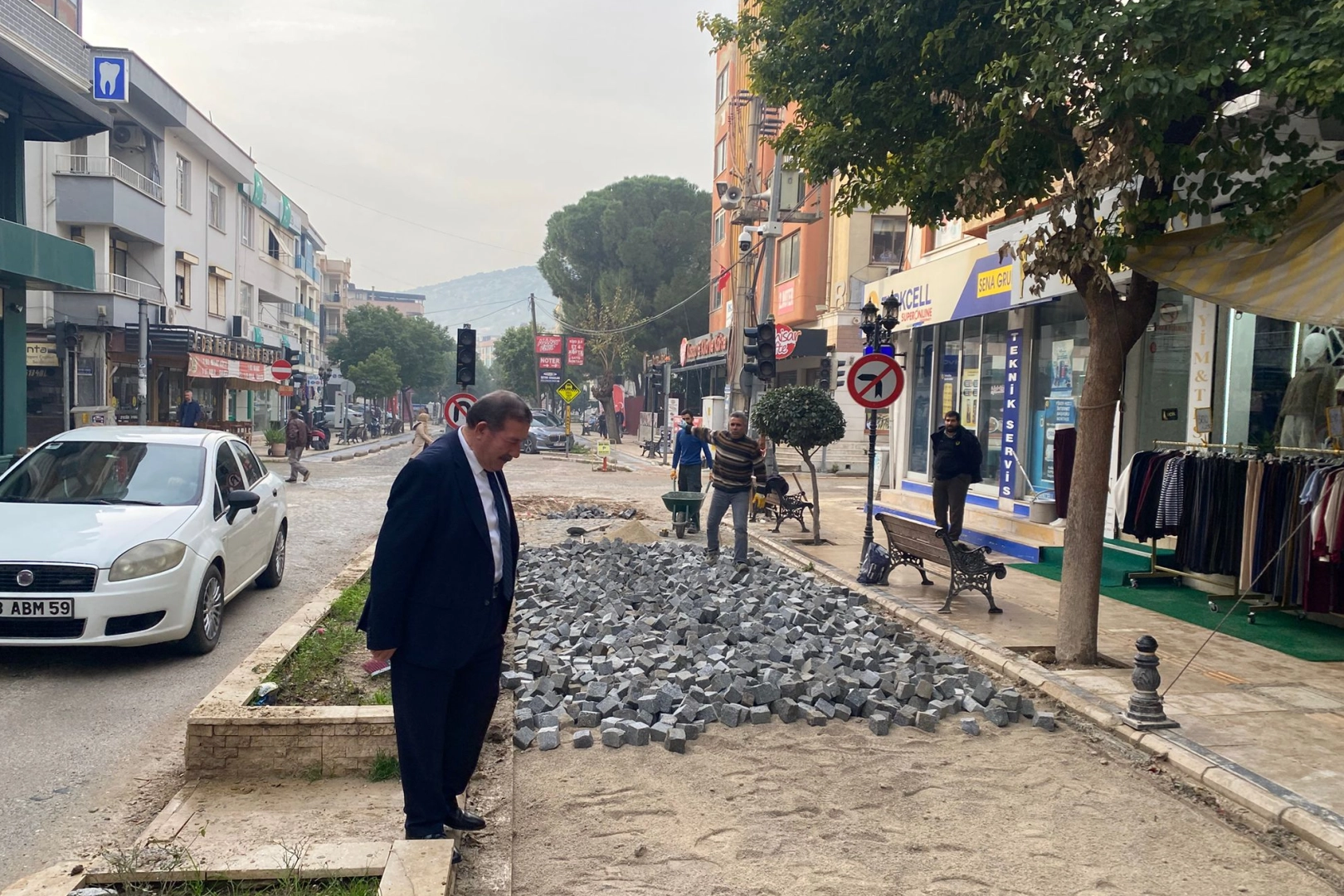 Milas'ta doğalgaz sonrası yol seferberliği 