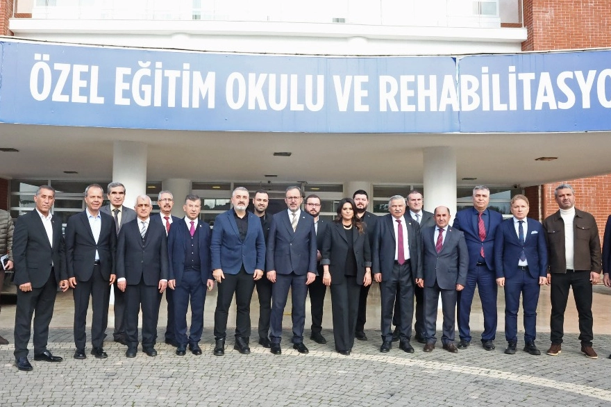 TBMM Komisyonu'ndan Antalya’da Özel Eğitim Merkezine ziyaret 