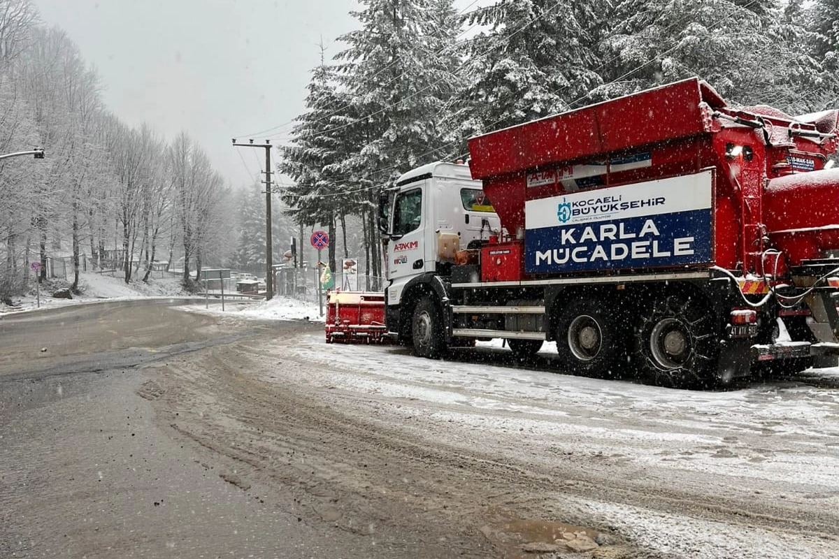 Kocaeli Büyükşehir’den kar teyakkuzu 