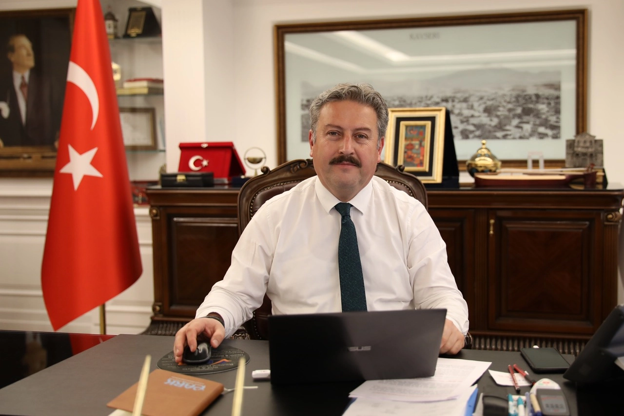 Kayseri Melikgazi'den gençlere kamp fırsatı 