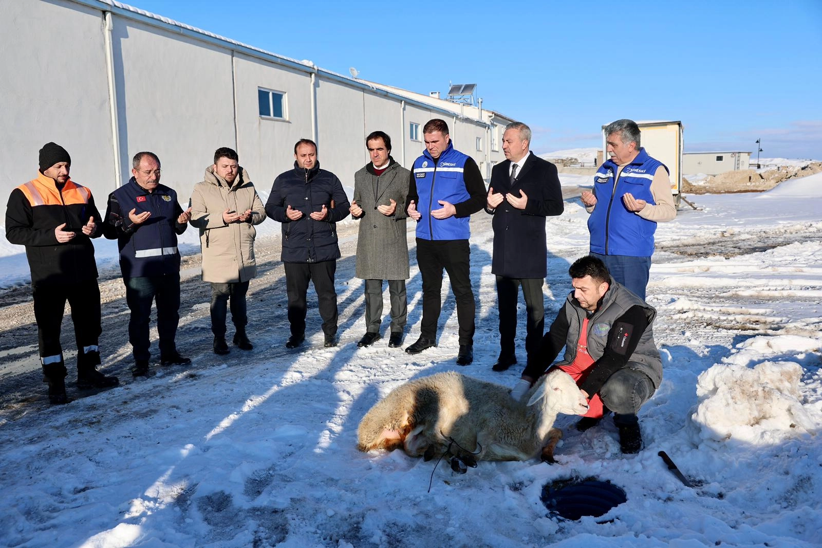 Sivas'ta kar yağışına şükür kurbanı 