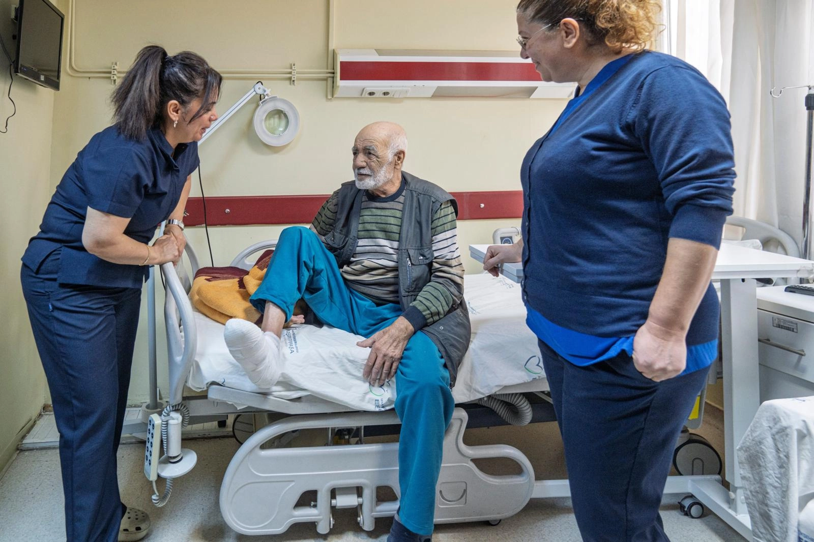 İzmir'de 83 yaşında mucizevi iyileşme 