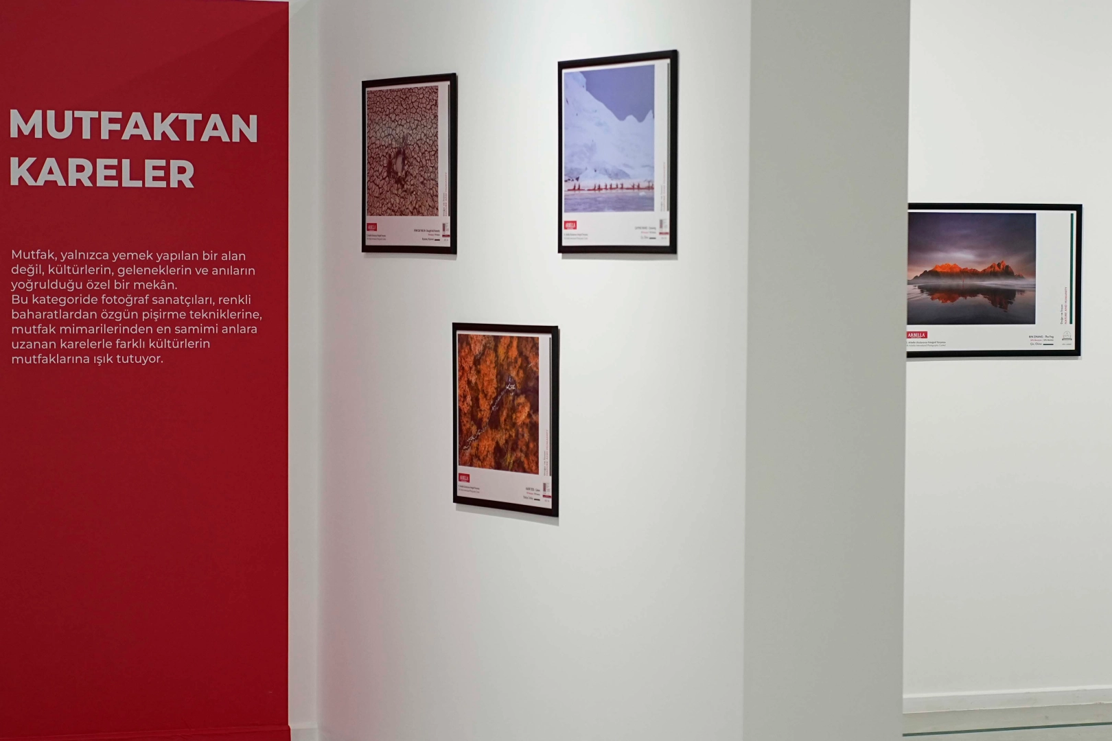 15. Arbella Uluslararası Fotoğraf Yarışması Sergisi'ne yoğun ilgi