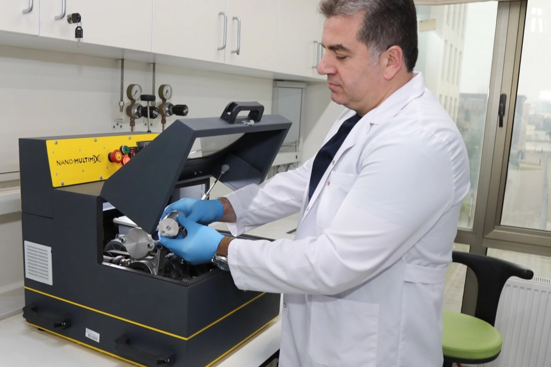 Bursa-Kore iş birliğinde savunma sanayine katkı... BTÜ’den yüksek sıcaklığa dayanıklı ileri malzeme projesi Bursa-Kore iş birliğinde savunma sanayine katkı... BTÜ’den yüksek sıcaklığa dayanıklı ileri malzeme projesi