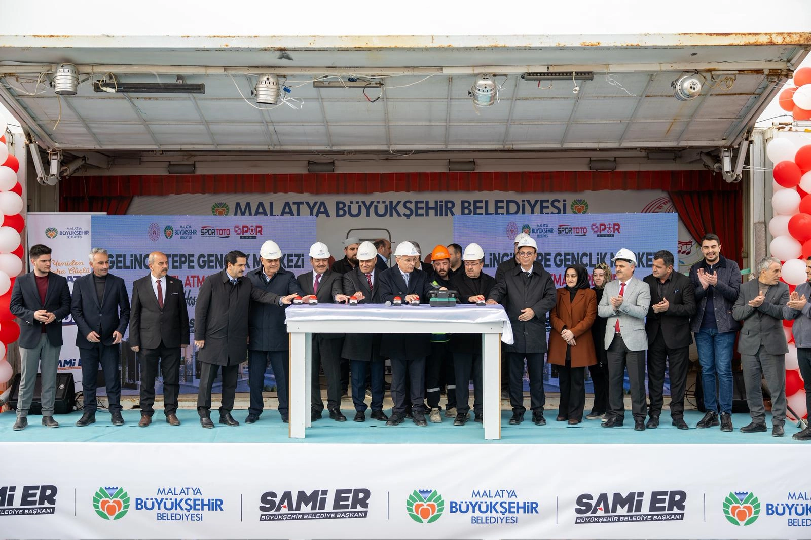Malatya’da Gelinciktepe Gençlik Merkezi’nin temeli atıldı 