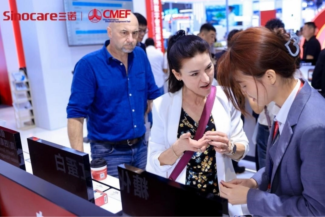 Sinocare 93. CMEF'te dijital inovasyonu sergileyerek küresel kronik hastalık yönetimini ilerletiyor 