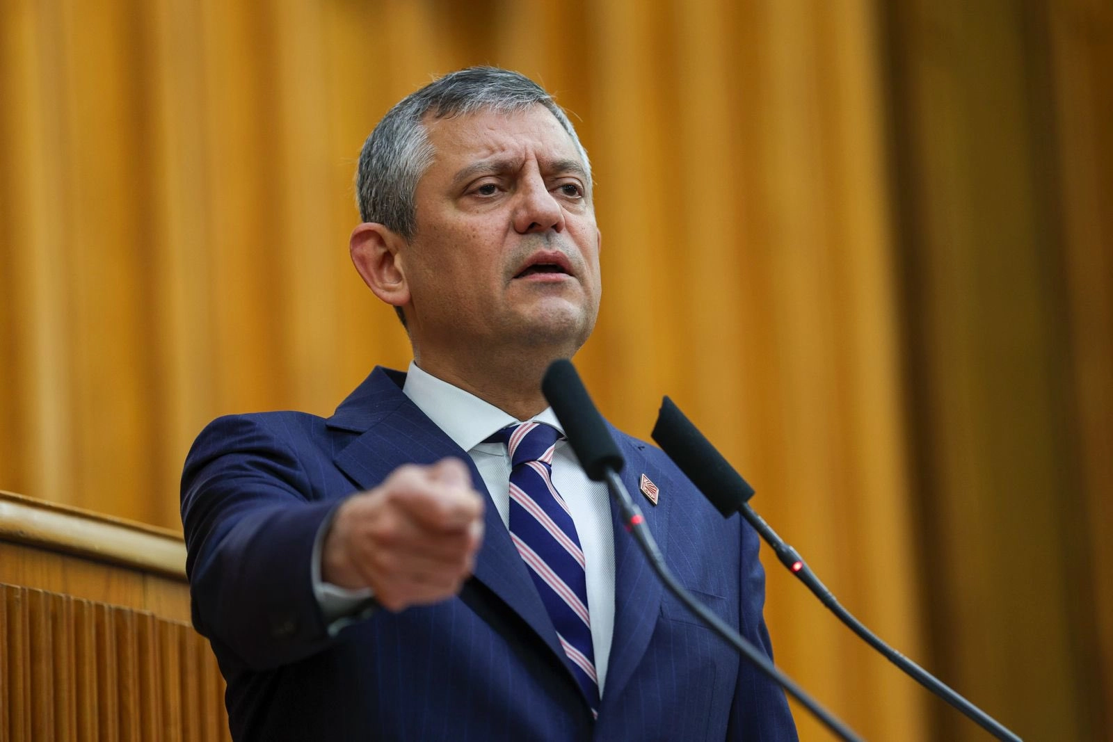 Özgür Özel: Cesaretiniz varsa çıkın karşımıza... Sandıkta nefes var 