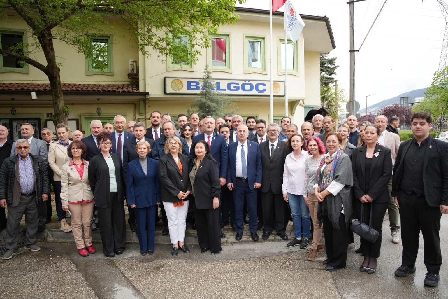 Ümit Özdağ’dan Balgöç’e ziyaret 