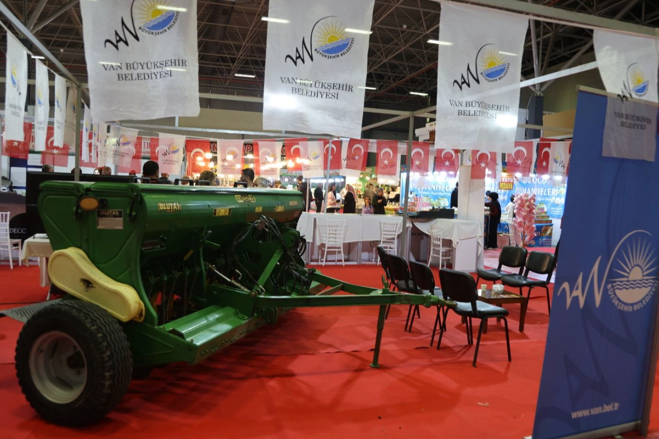 Büyükşehir Belediyesi Tarım Fuarı'nda 