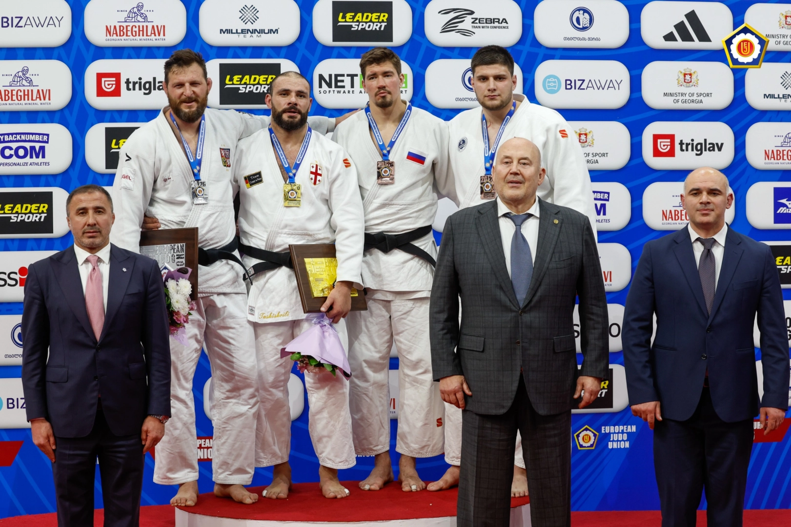 Kağıtspor'dan başarı üstüne başarı 