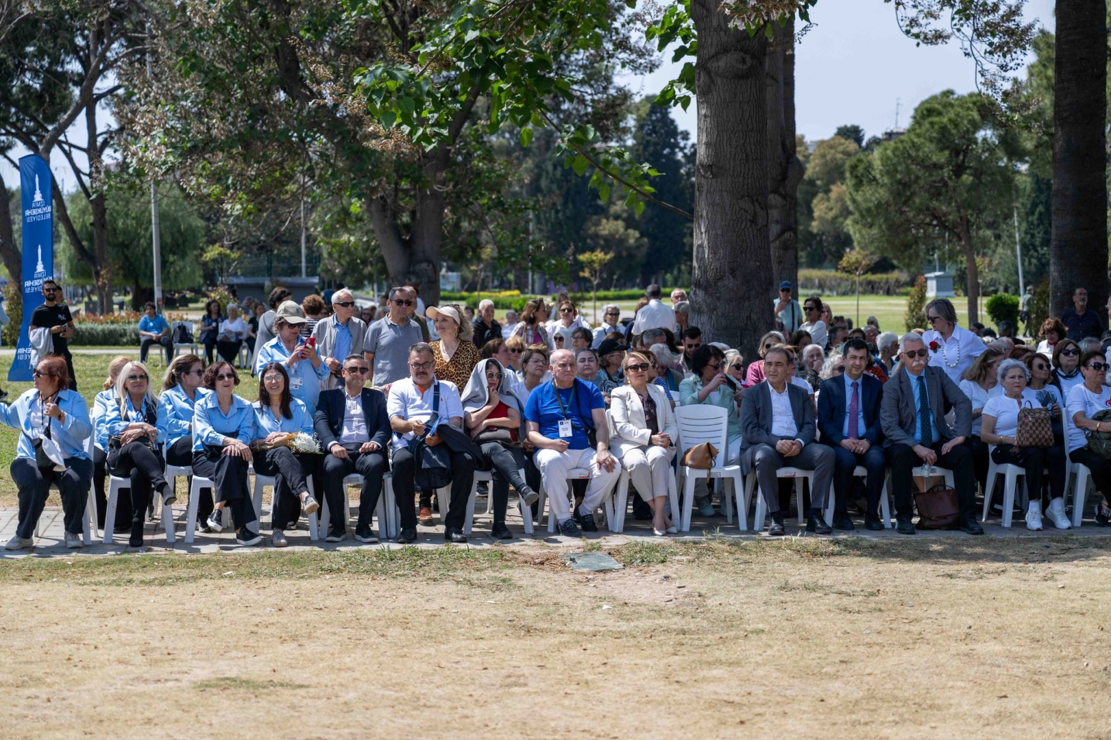 İzmir Bornova’nın çınarları üniversiteli oluyor 