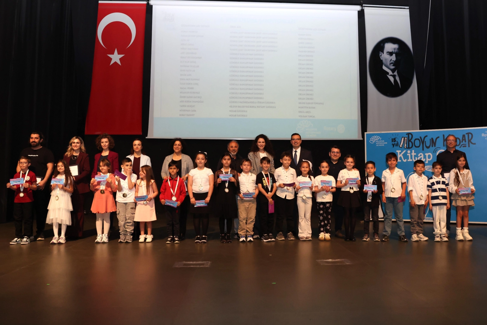 Bursa Nilüfer'de kitap kurtları ödüllendirildi 