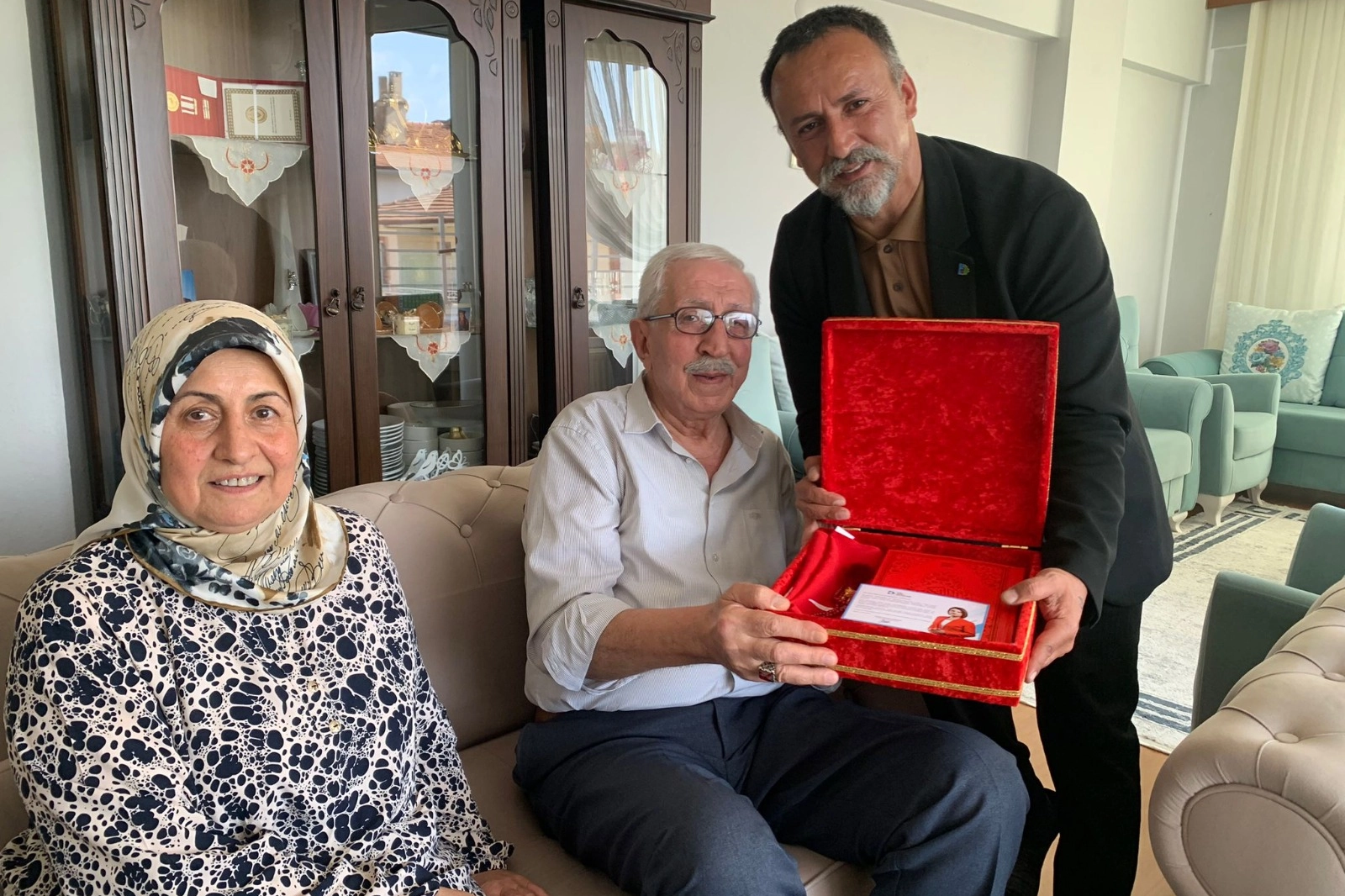 İzmit Belediyesi gazileri yalnız bırakmıyor 