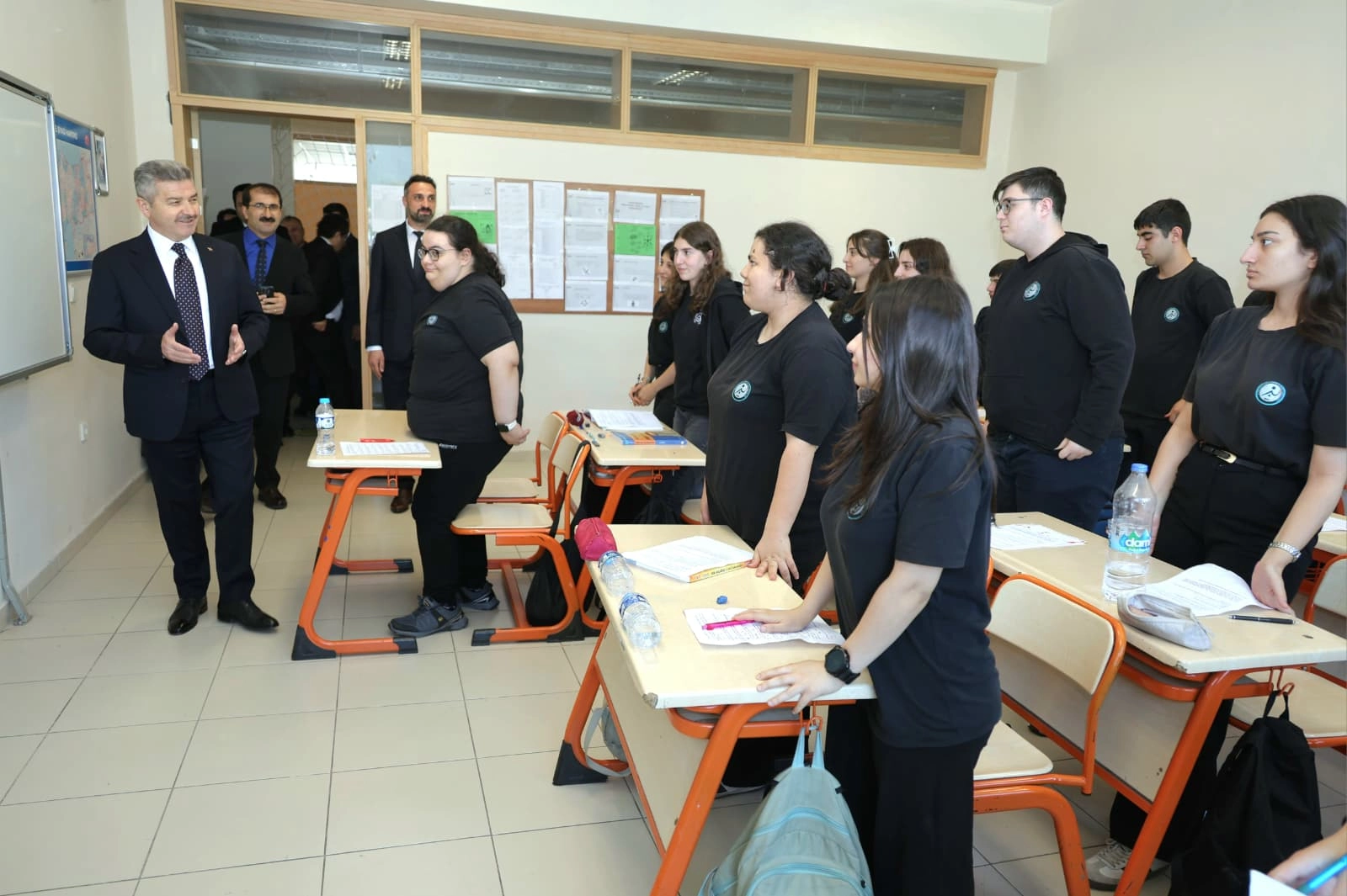 Artvin Valisi Ergün: Nitelikli elemanlar teknik ve mesleki liselerde yetişiyor 