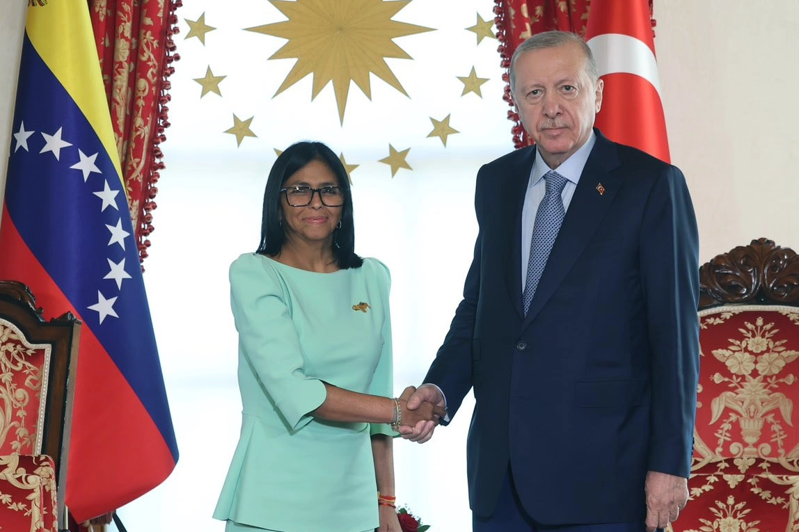 Erdoğan, Venezuela heyetini İstanbul’da kabul etti... Ticaret hedefi 3 milyar dolar 
