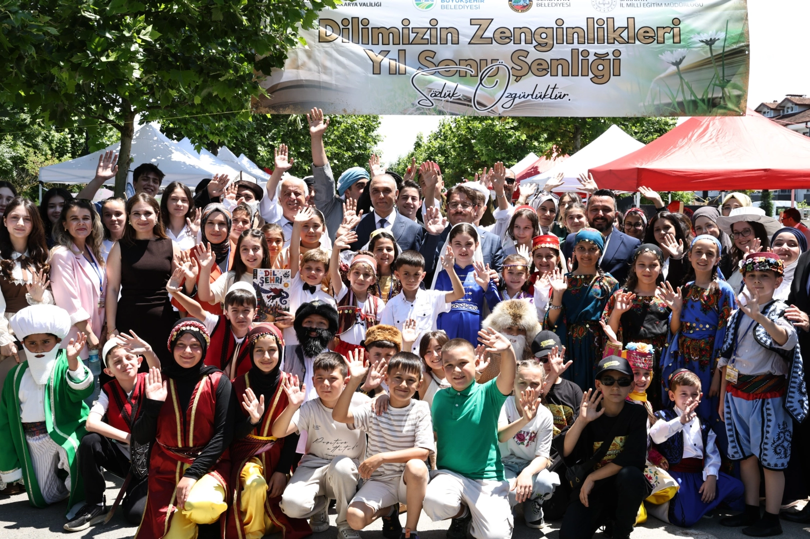 Sakarya’da Dilimizin Zenginlikleri Şenliğine yoğun katılım 