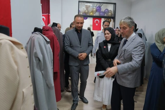 Kütahya’da kursiyerlerin ürünleri sergide beğeni kazandı 