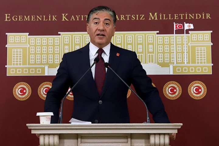 CHP'de olağanüstü hamle... Murat Emir: 900'e yakın imzayla Genel Merkeze gideceğiz 