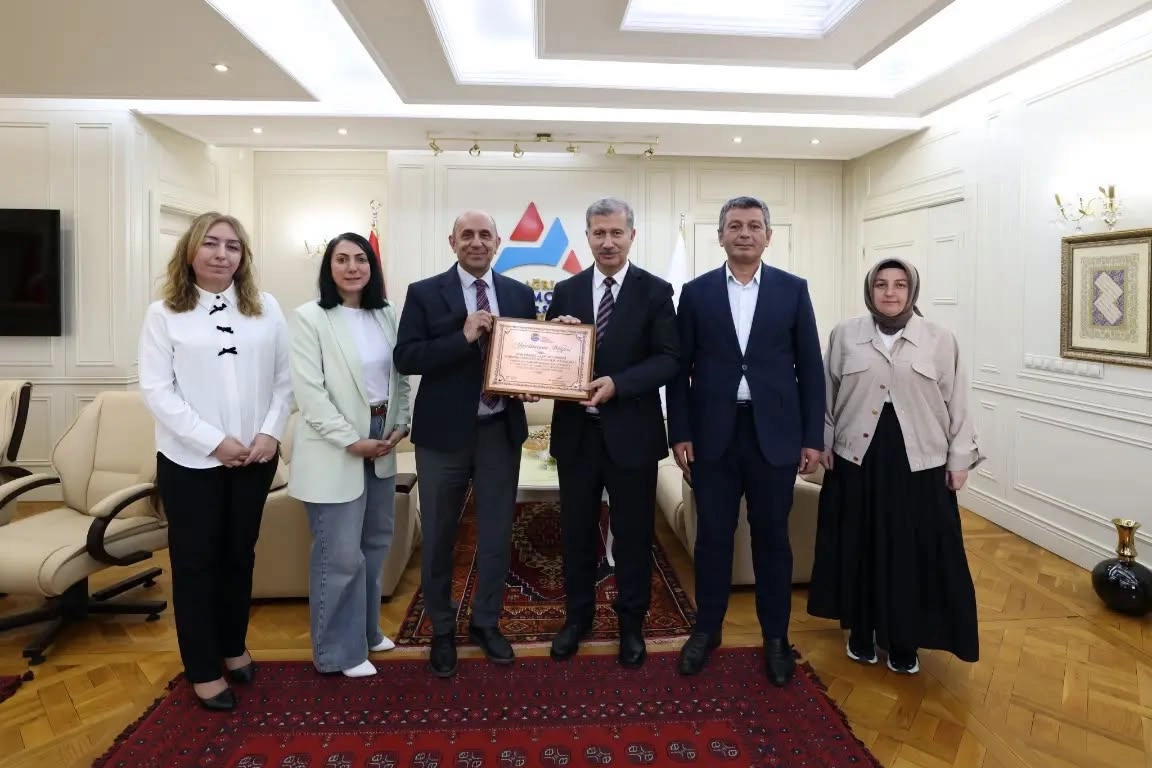 Ağrı İbrahim Çeçen Üniversitesi’nden gastronomi alanında akreditasyon başarısı