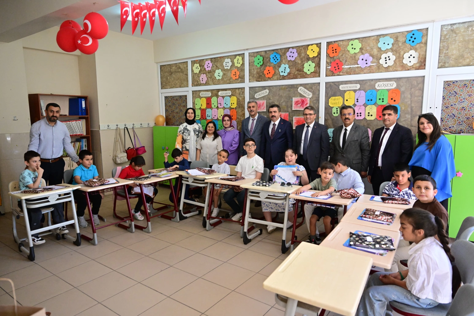 Bursa Yıldırım’da karne heyecanı 
