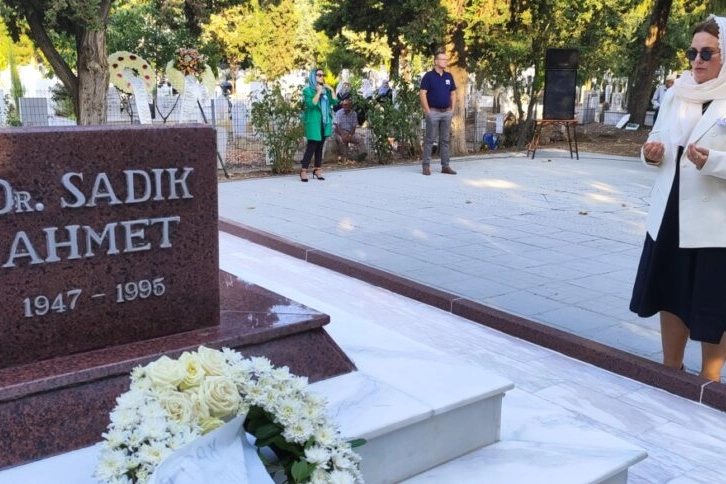 Nurten Yontar'dan TBMM'de Doktor Sadık Ahmet'i anma mesajı 