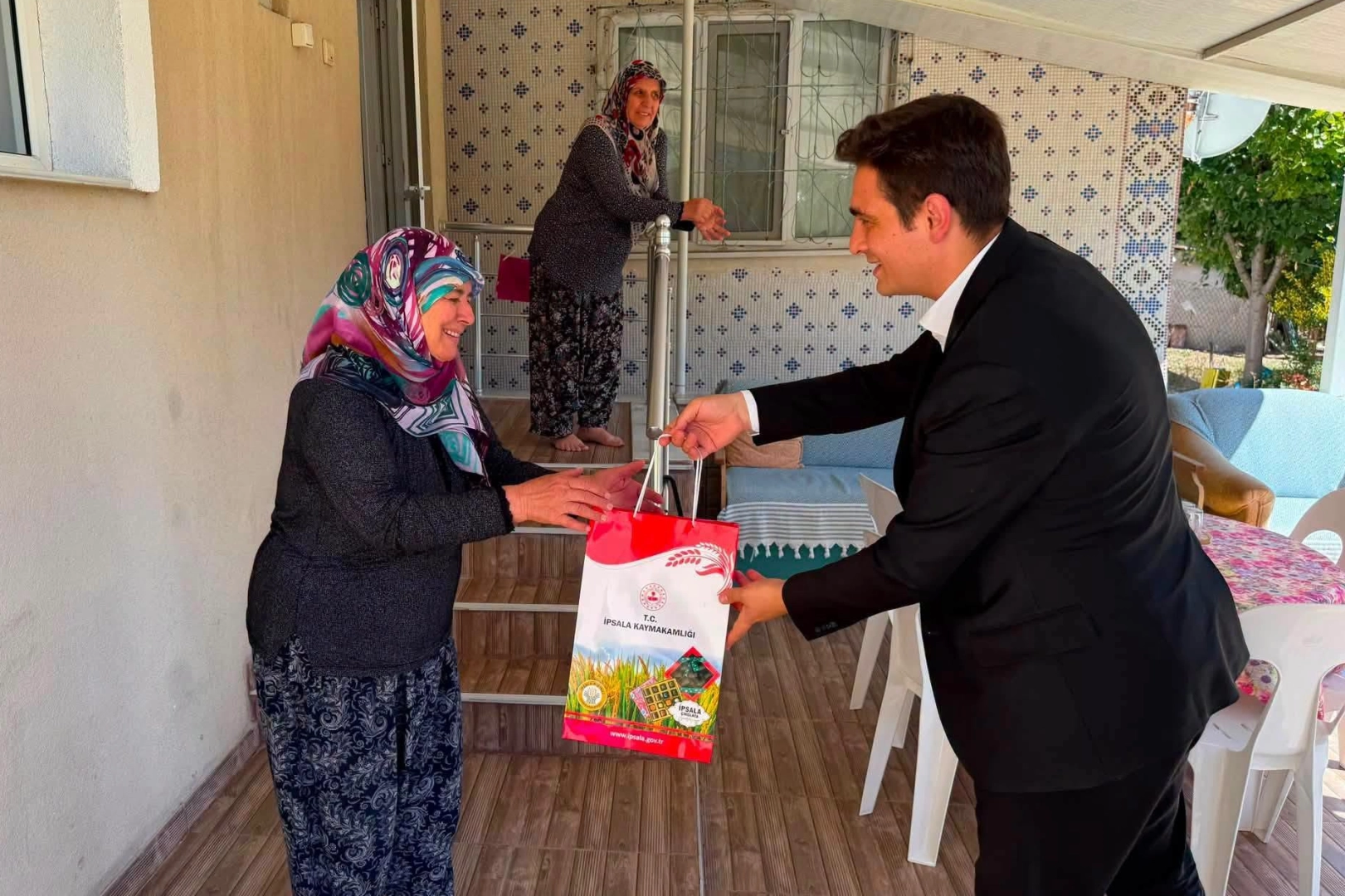 Kaymakam Güzel'den İbriktepe’de şehit aileleri ve gazilere ziyaret 