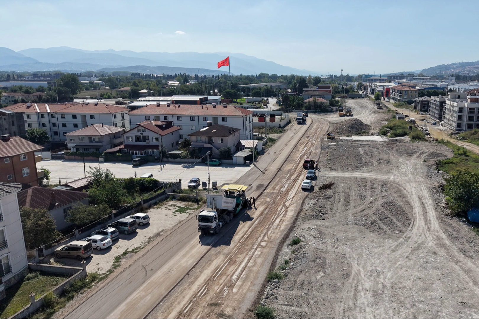 Sakarya'da Hanlı-OSB arası duble yolda çalışmalar hızlandı