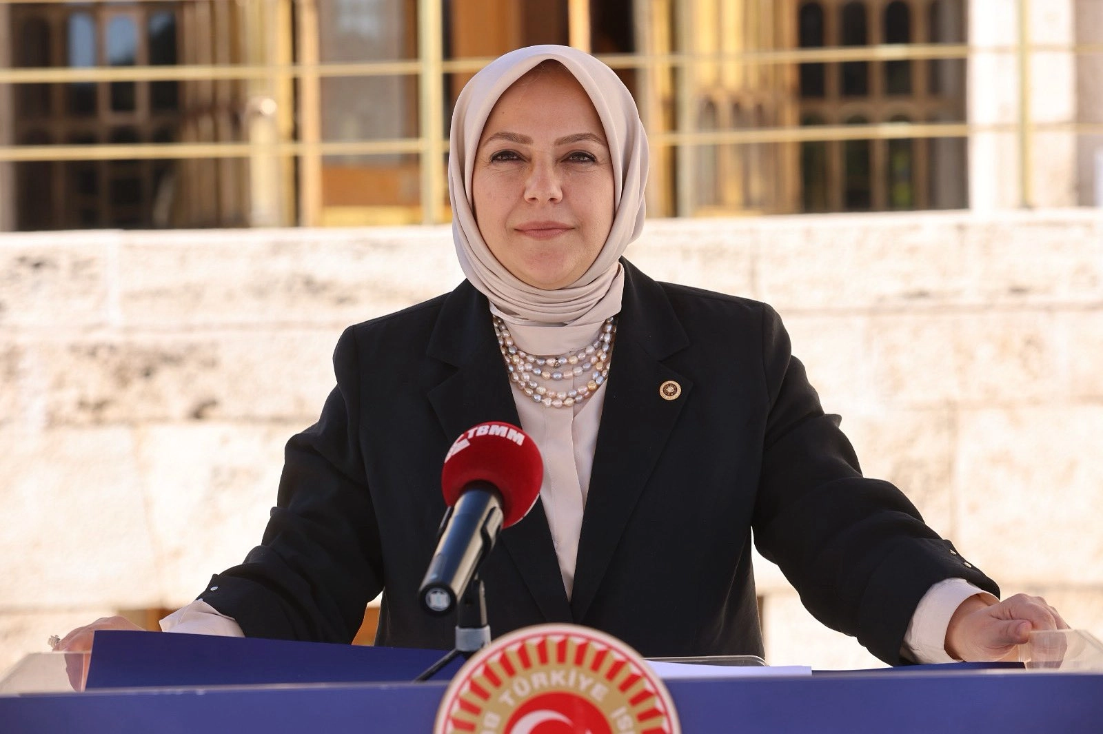 Denizli Milletvekili'nden Davutoğlu soruşturmasına tepki: “Bizi de yargılayın” 
