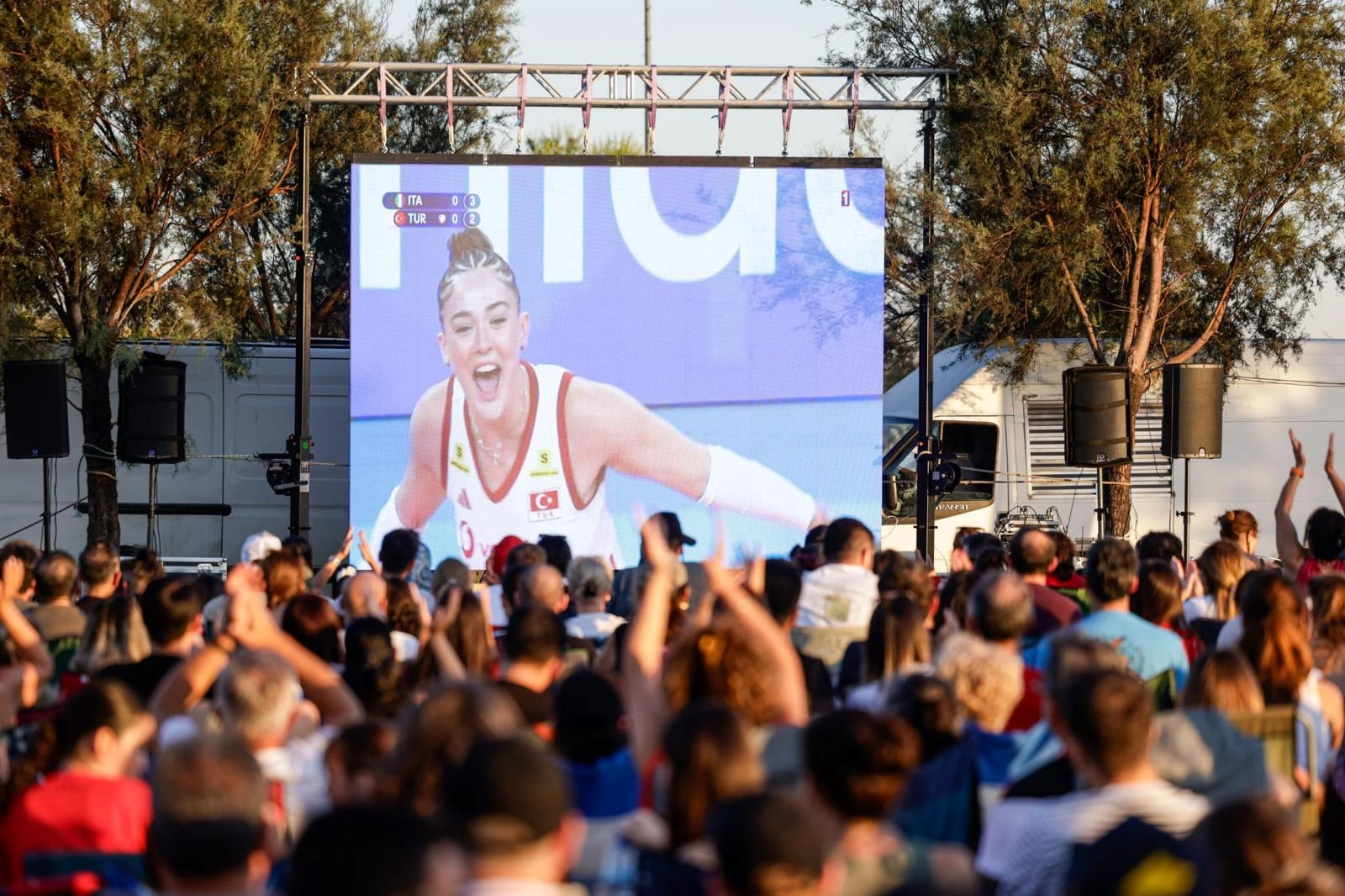 İzmir’de Filenin Sultanları coşkusu 