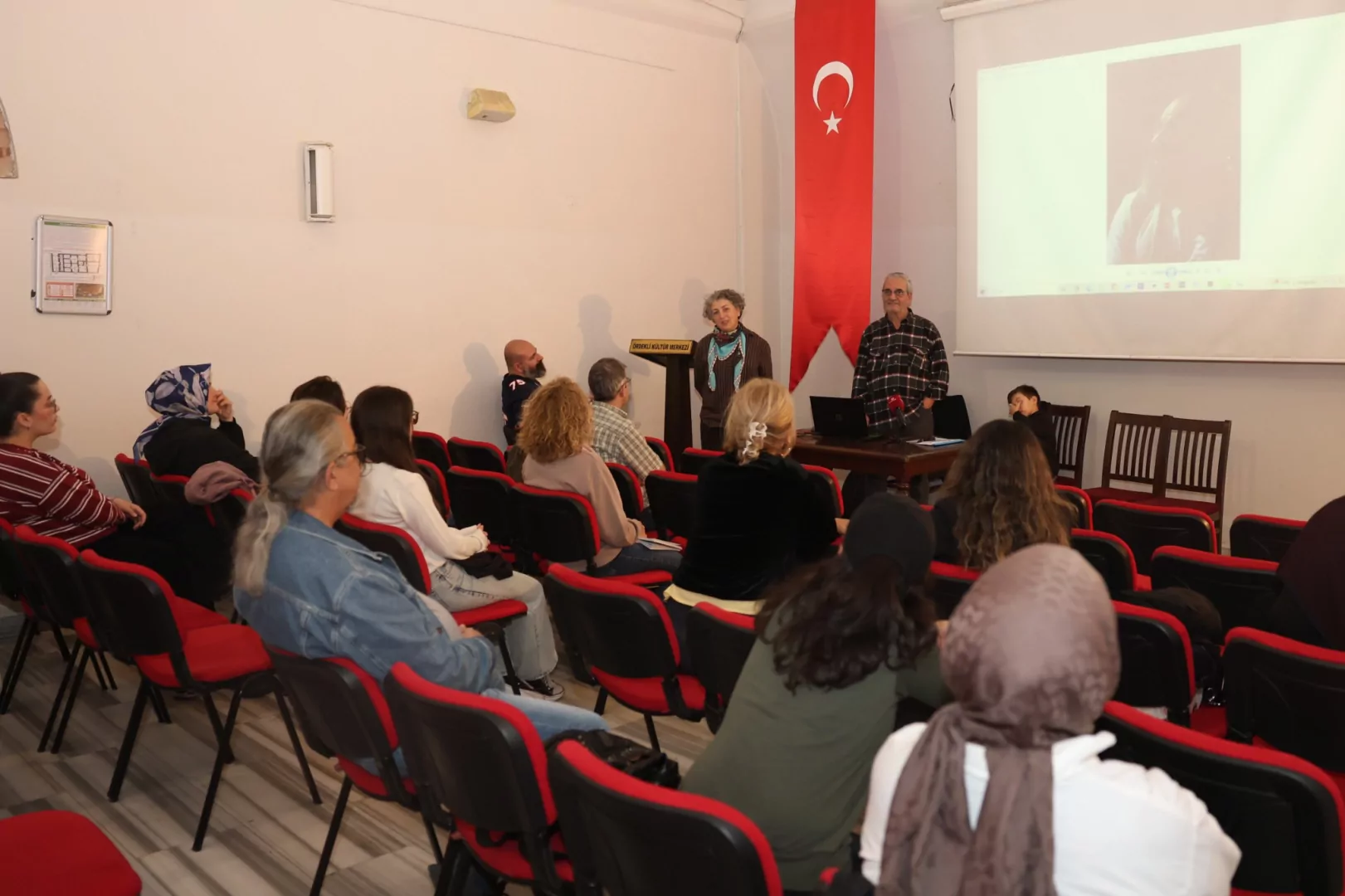 Bursa Osmangazi’de temel fotoğrafçılık eğitimi 