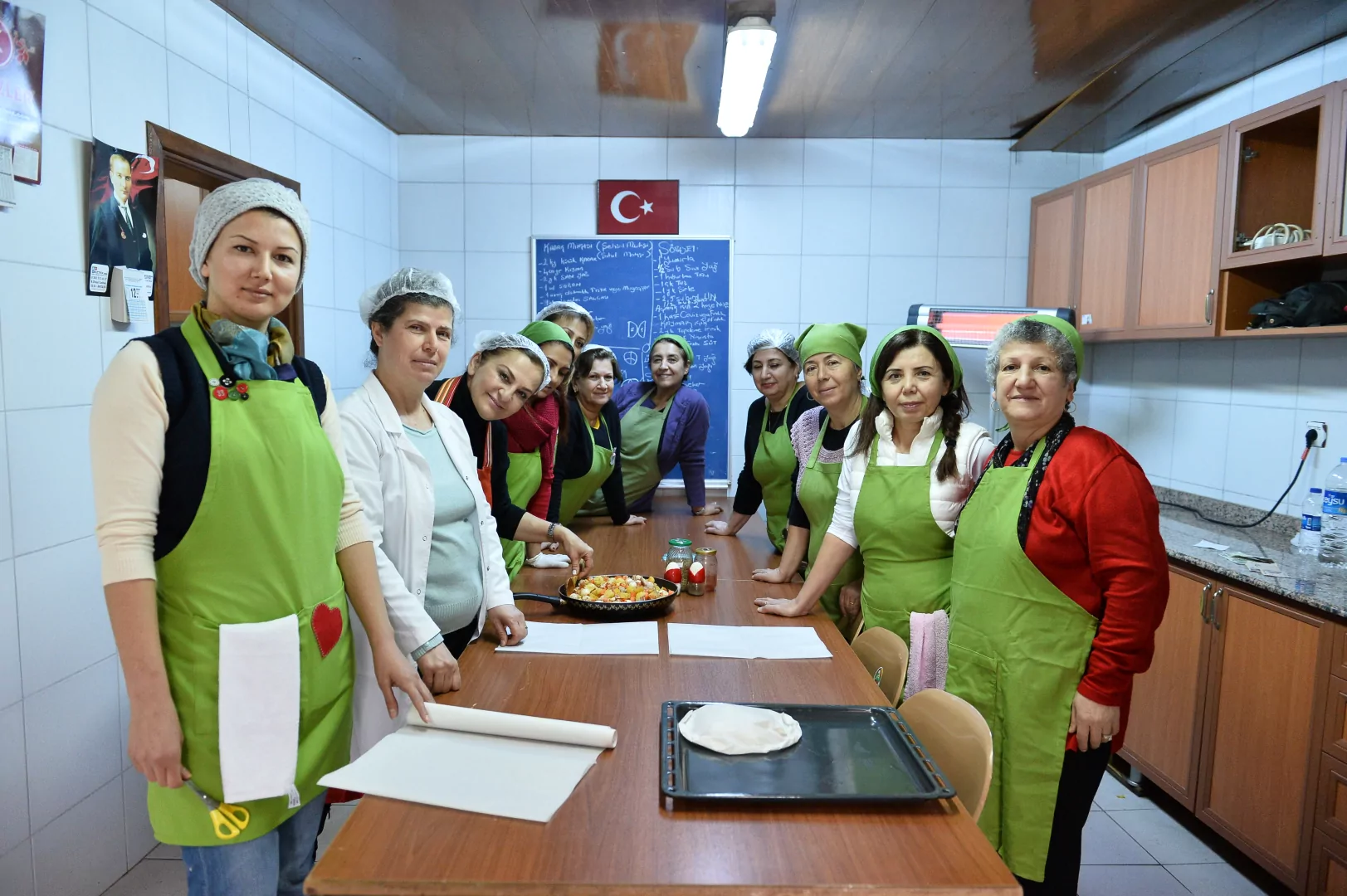 Antalya Muratpaşa'da meslek edindirme kurslarına kayıtlar başladı 