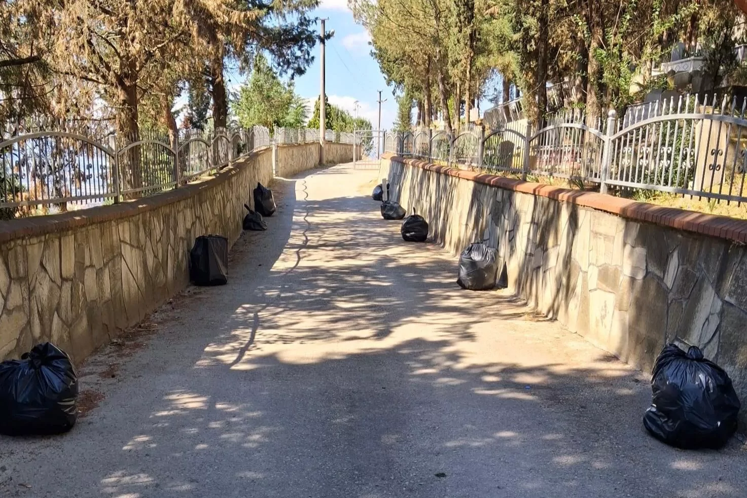 İzmit’te mezarlıklar Büyükşehir’le daha düzenli