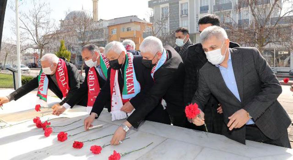 Kocaeli Körfez'de Hocalı şehitleri dualarla anıldı