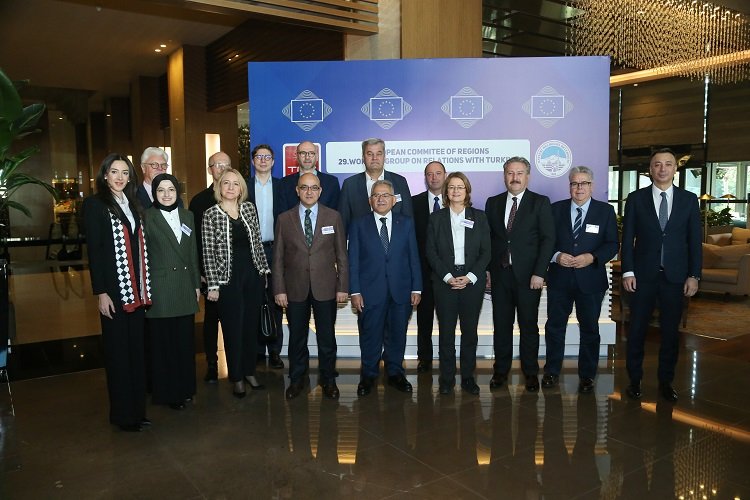 AB Yerel ve Bölgesel Yönetimler Kongresi Kayseri'de toplandı -