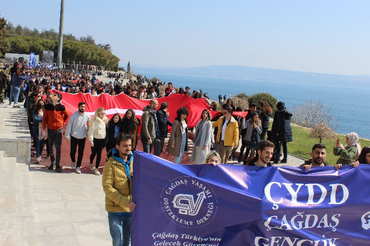 Çağdaş Gençler, 13. kez Çanakkale'de buluştu -