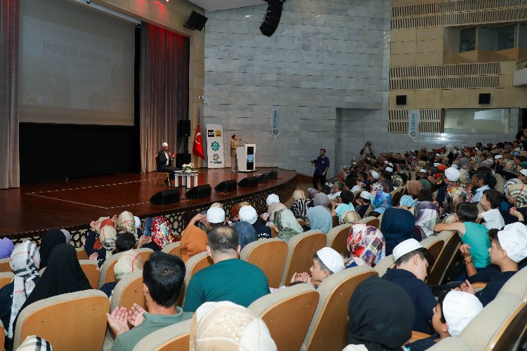 Ailelere hafızlık hazırlık programı tanıtıldı -