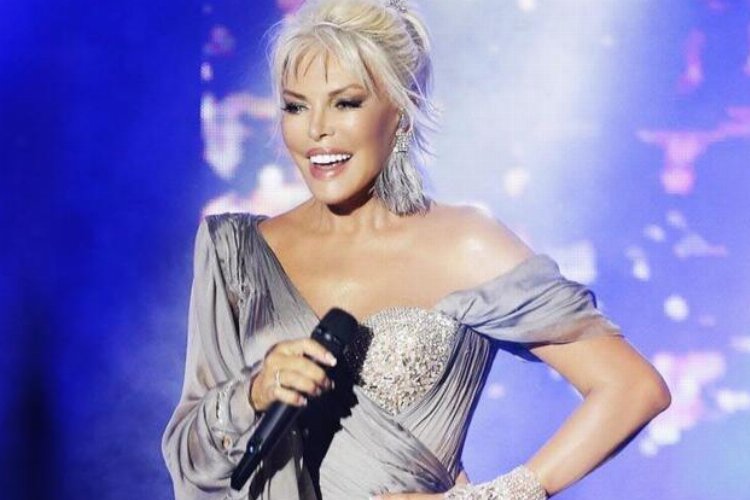 Ajda Pekkan COVID-19'a yakalandı -