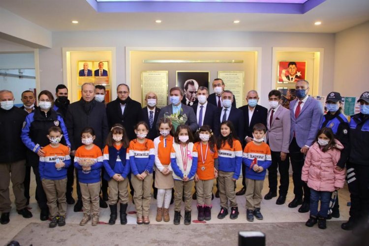 Aksaray'da tatil zili çaldı -