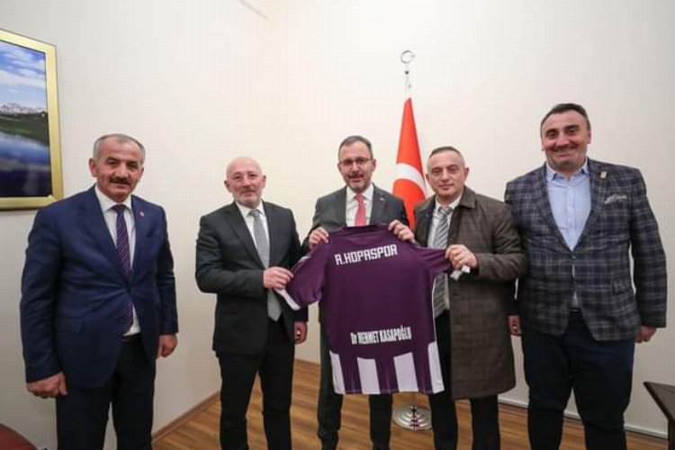 Artvin Hopaspor yeni stadına kavuşuyor -