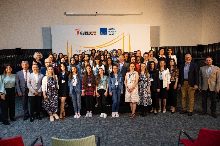 Aydın Doğan Vakfı başarılı öğrencileri 19 Mayıs haftasında İstanbul’da ağırladı -