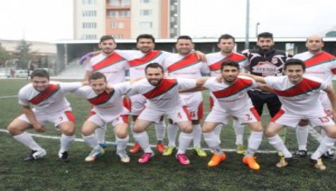 Balkanspor Şansa Bırakmak İstemiyor