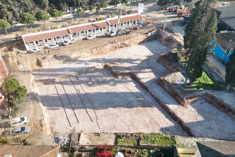 Balıkesir Bandırma'da 'kapalı pazaryeri' hazırlığı -