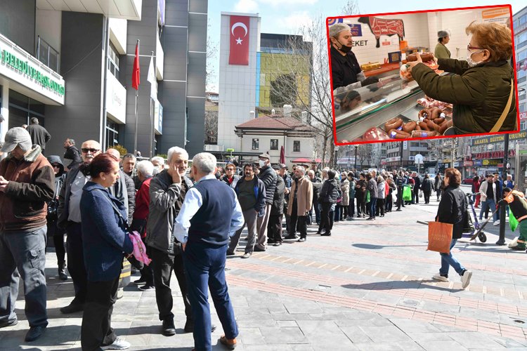 Banka değil, ucuz et kuyruğu! -