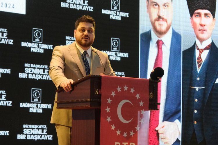 Baş: “Ortalığı ayağa kaldırıyorlar ama ticarete devam ediyorlar” -