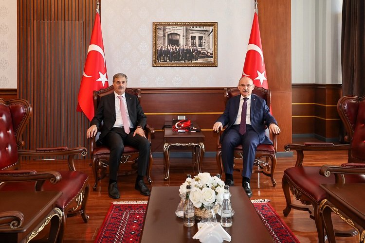Başkan Alemdar Vali Karadeniz'i ziyaret etti -